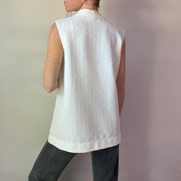 Vintage 1970's White Knit Open Front Cardigan Vest - Picture 3 of 4